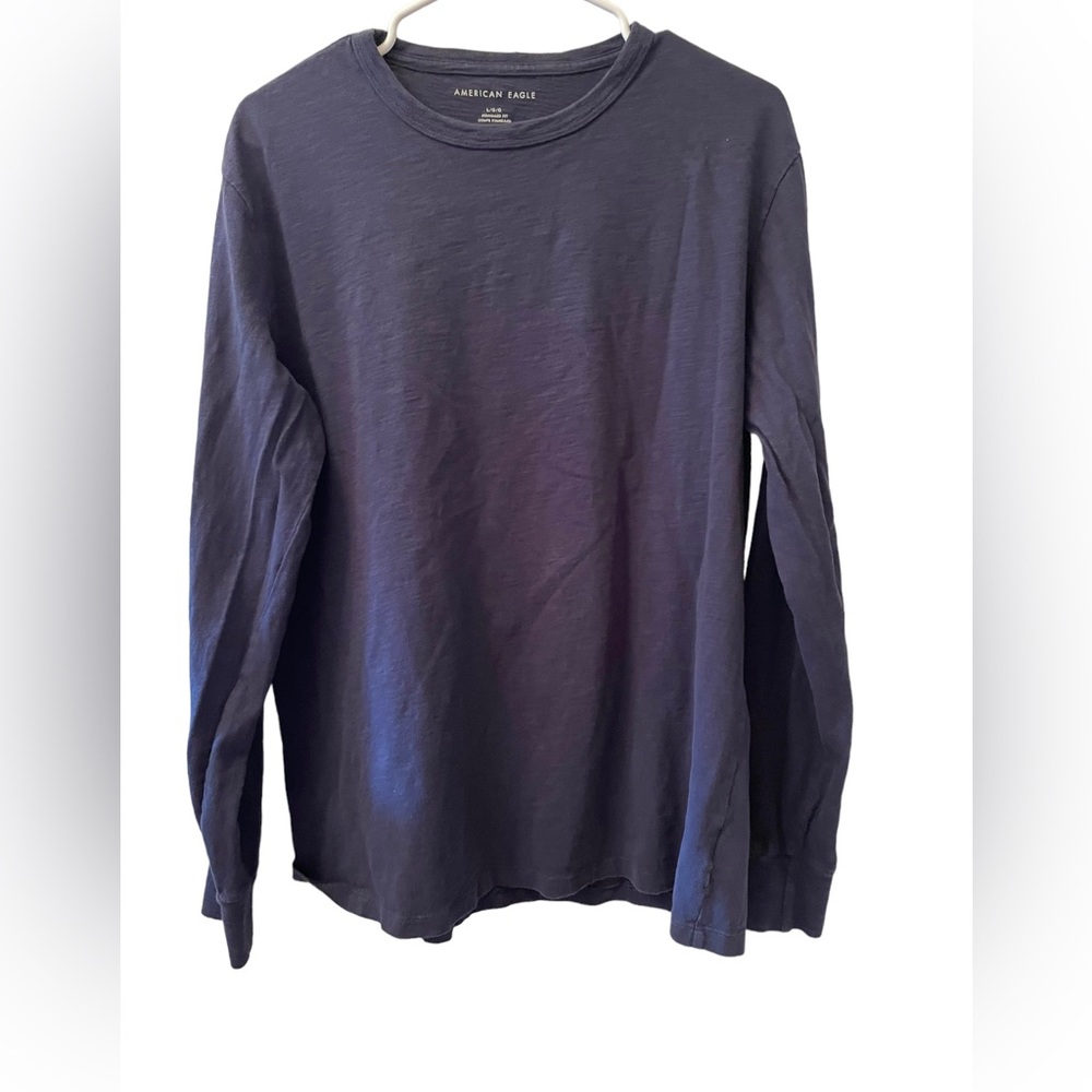 Mens American Eagle navy t-shirt size L